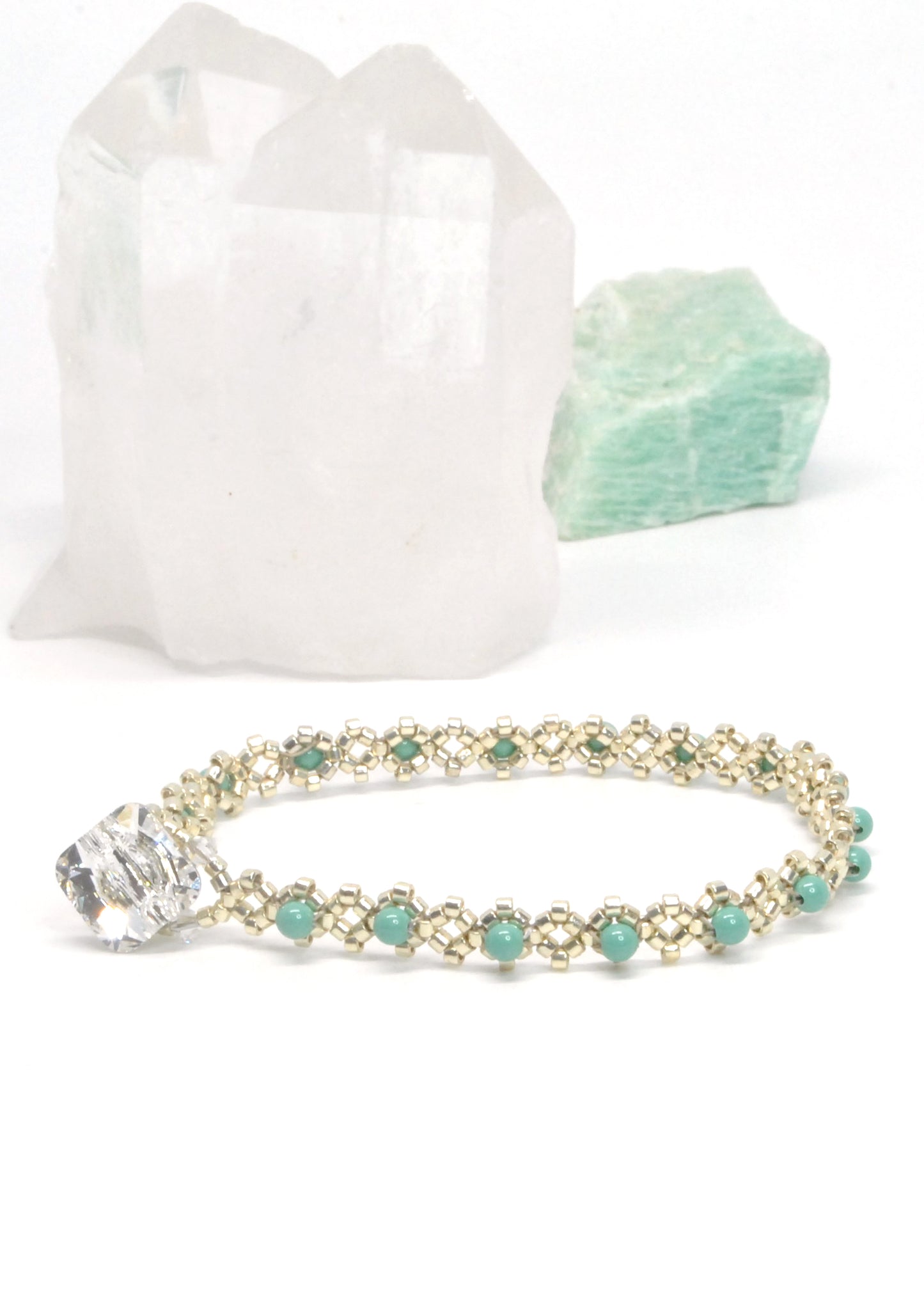 demure seafoam green swarovski pearl bracelet