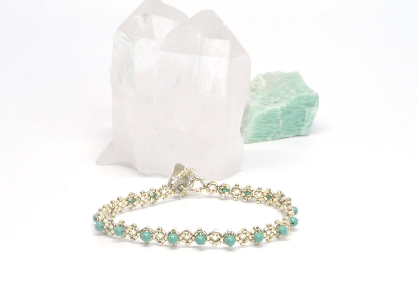 demure seafoam green swarovski pearl bracelet