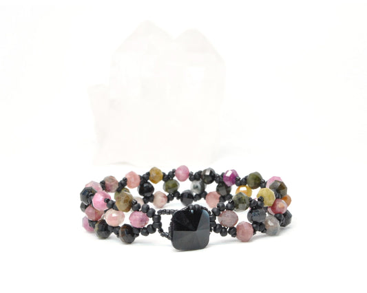 tourmaline and black glass beaded gemstone bracelet . black, pink tourmaline bracelet . nickel free jewelry . tourmaline gemstone bracelet