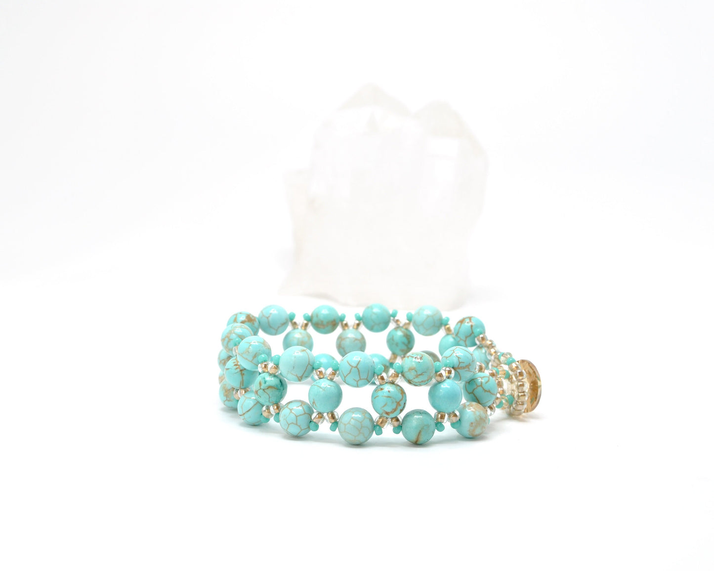 turquoise magnesite beaded gemstone bracelet . nickel free jewelry . tropical bracelet . turquoise bracelet . beachy . turquoise and gold