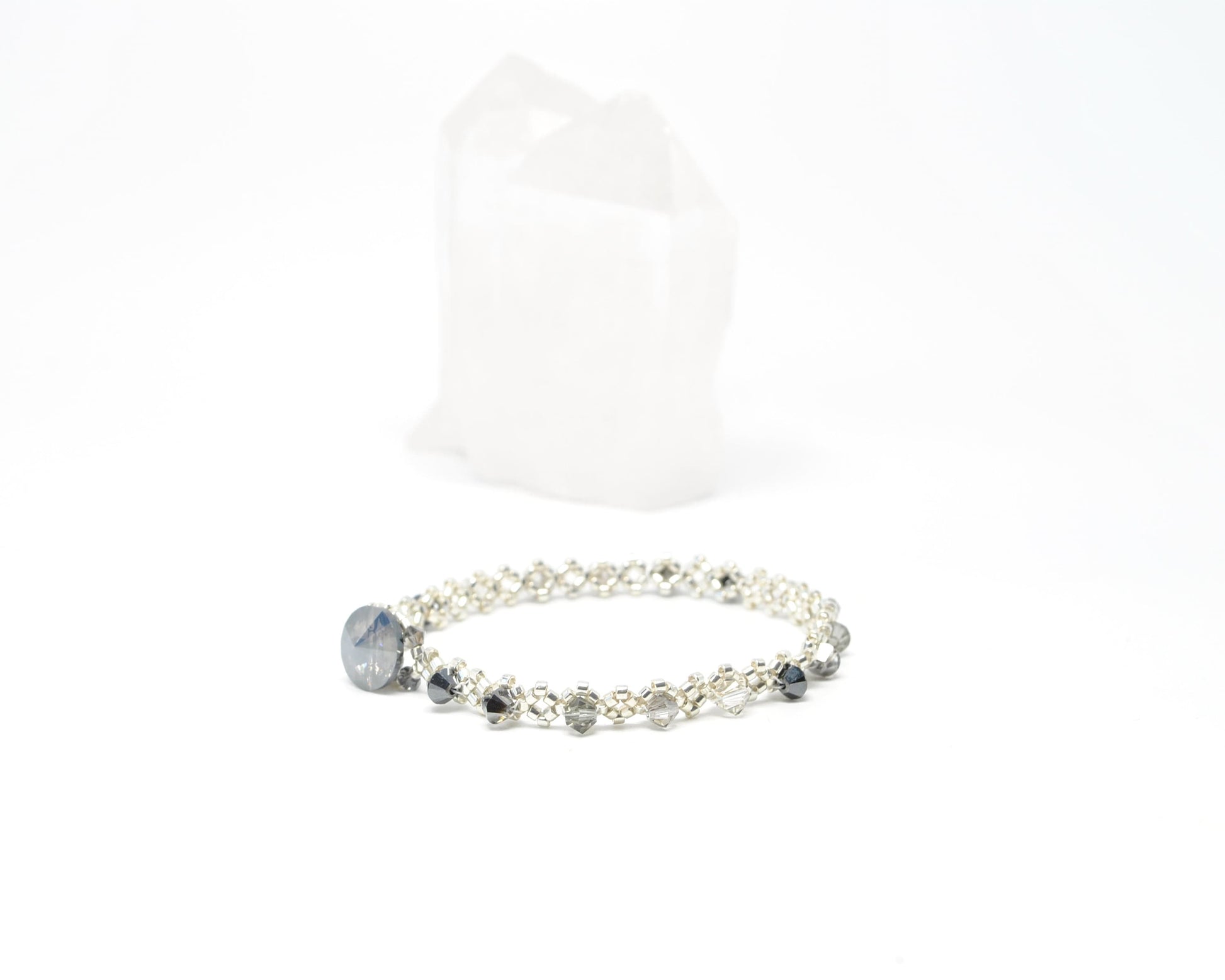 ombre gray crystal bracelet . dainty bracelet . delicate bracelet . ombre black, gray, clear . nickel free . jewelry set . unique gift